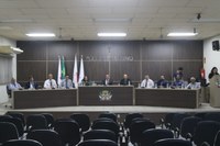 Câmara aprova indicações e moção; Projetos são apresentados