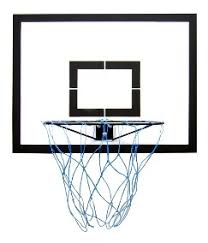 Indicação - Aquisição de traves e aros para basquete, a serem instalados em quadra poliesportiva do Município, a critério do Executivo.