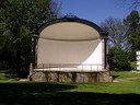 Indicação pede a construção de um palco em frente à igreja do Rosário em estilo concha acústica Indicação pede a construção de um palco em frente à igreja do Rosário em estilo concha acústica