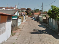 Indicação solicita a correção com nivelamento do calçamento em toda extensão da Rua Marciano Ferreira Pinto